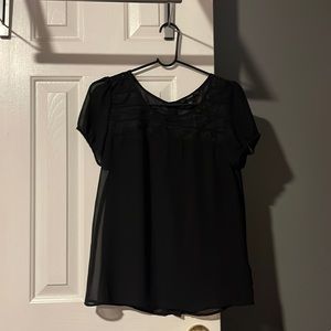 Black short sleeve